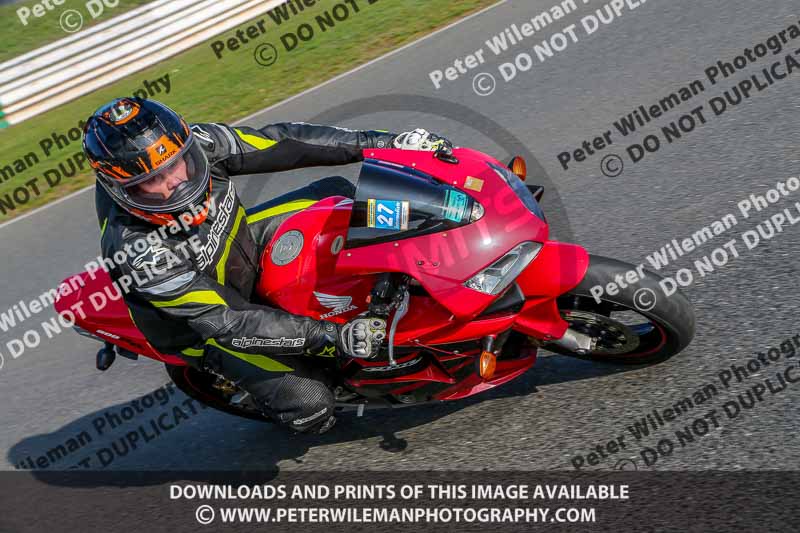 PJM Wedding Photography;enduro digital images;event digital images;eventdigitalimages;mallory park;mallory park photographs;mallory park trackday;mallory park trackday photographs;no limits trackdays;peter wileman photography;racing digital images;trackday digital images;trackday photos